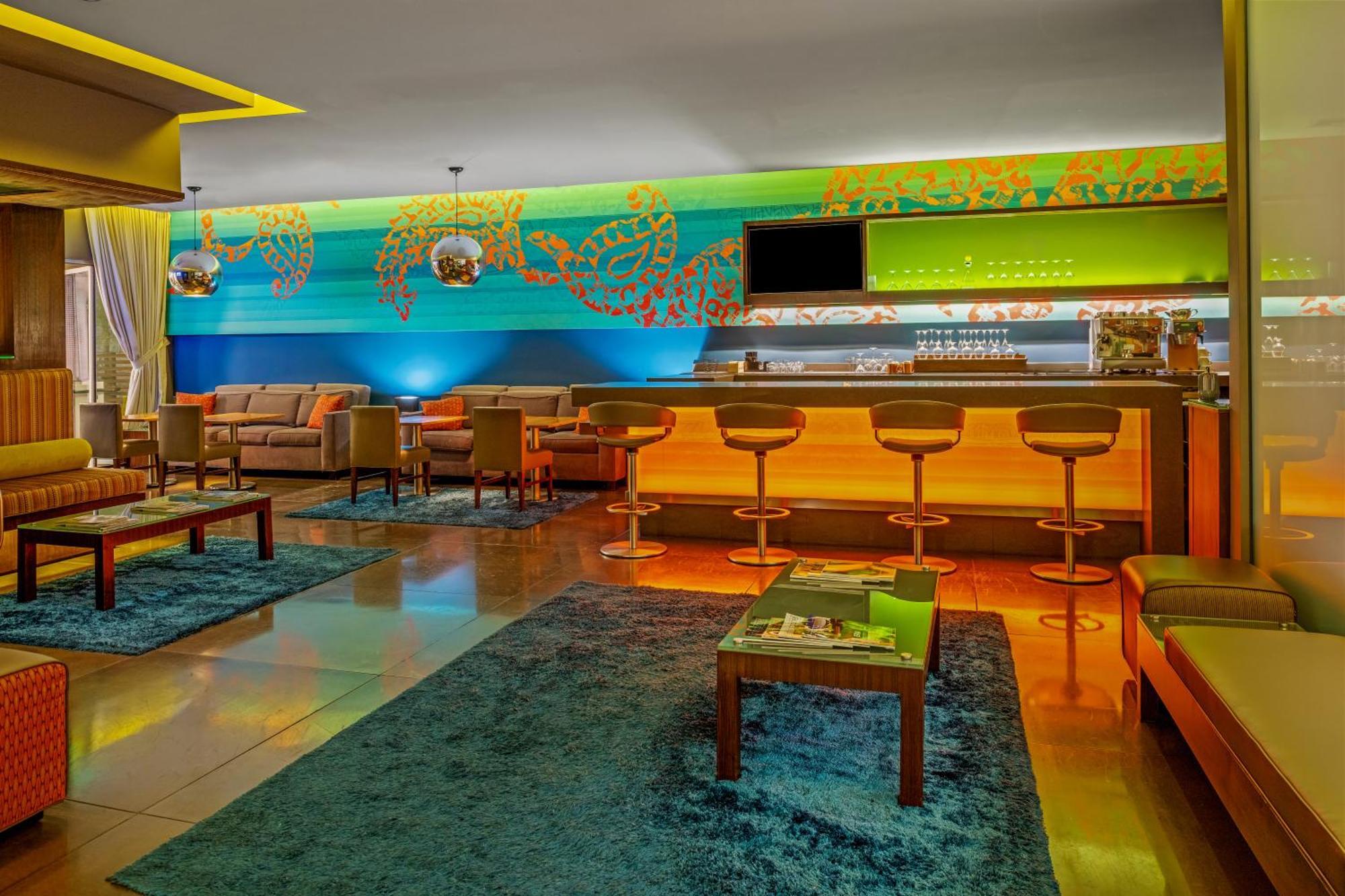 Sirtaj - Beverly Hills Los Angeles Exterior foto